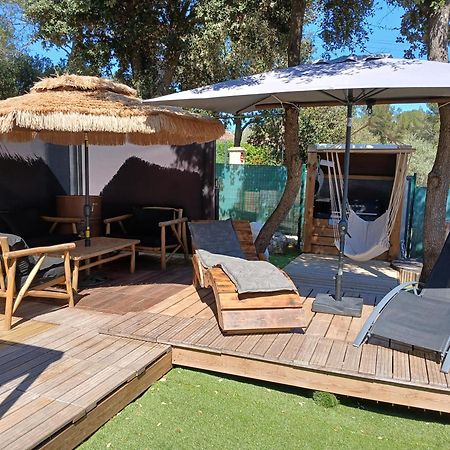 Villa 4 Chambres Avec Jacuzzi Сен-Максимен-ла-Сент-Бом Экстерьер фото